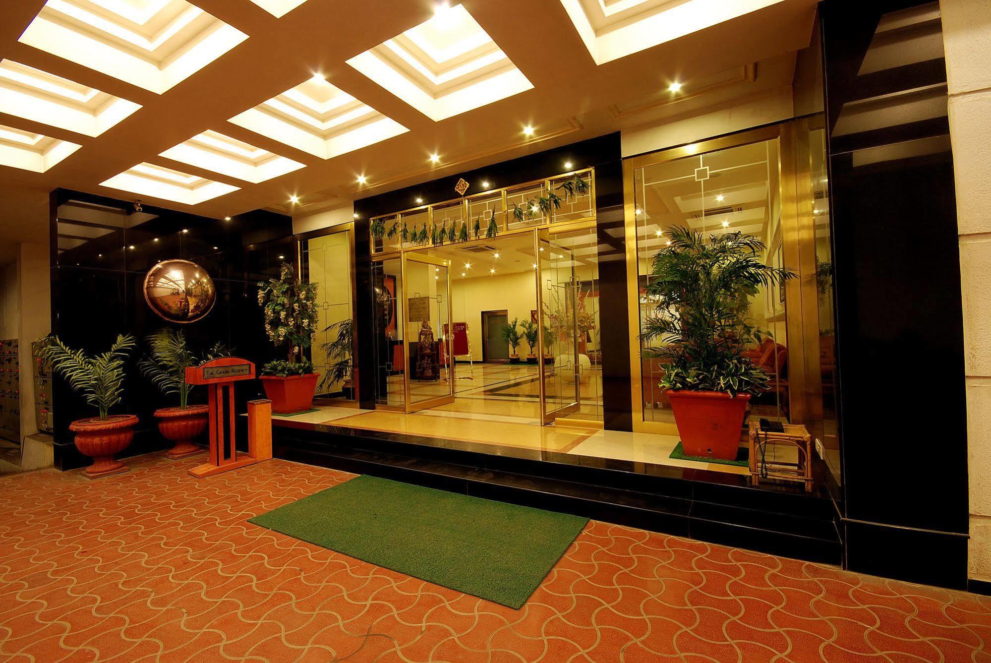 The Grand Regency 호텔 라즈콧 외부 사진